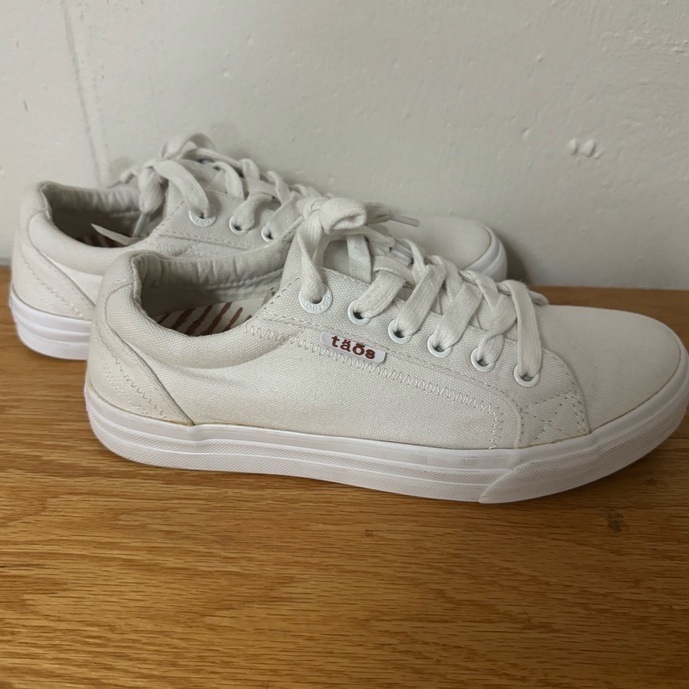 Taos Plim Soul Sneaker